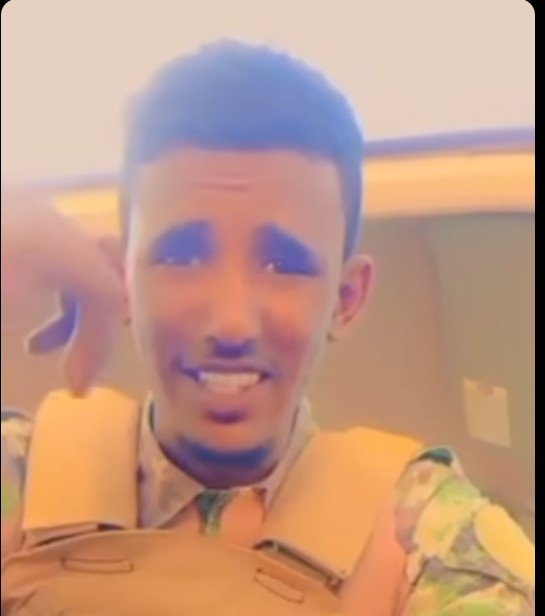 TOMBOUCTOU : un soldat malien fait défection avec un véhicule militaire armé et rejoint le Front de Libération de l’Azawad (FLA)